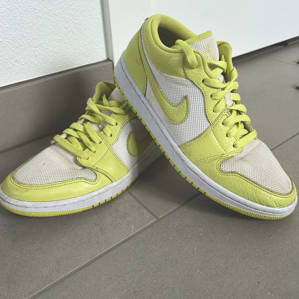 Jordan limelight dunks